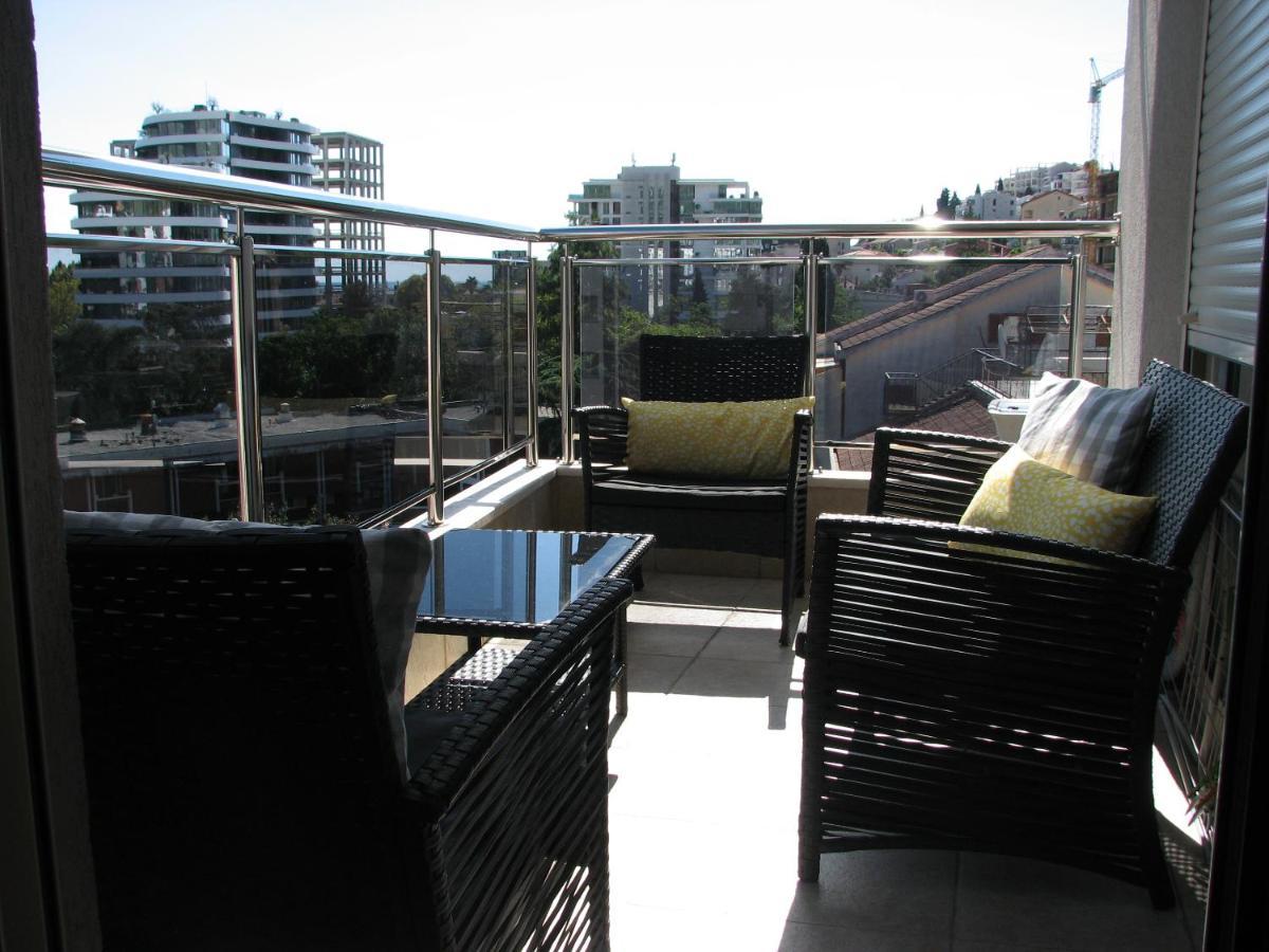 Apartments B&S Lux 부드바 외부 사진